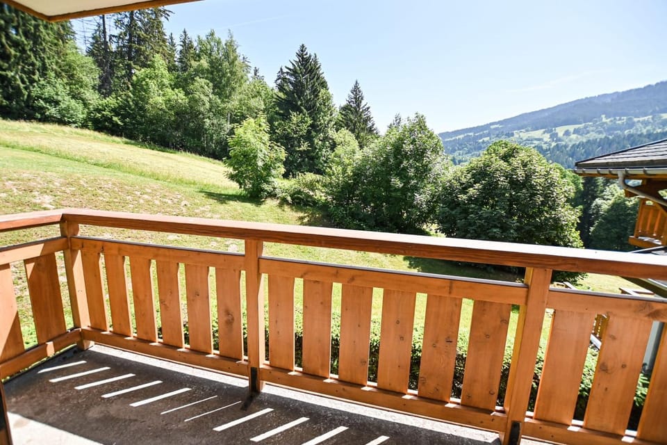 Apt or chalet near the slopes Demi-Quartier Apartment in Combloux