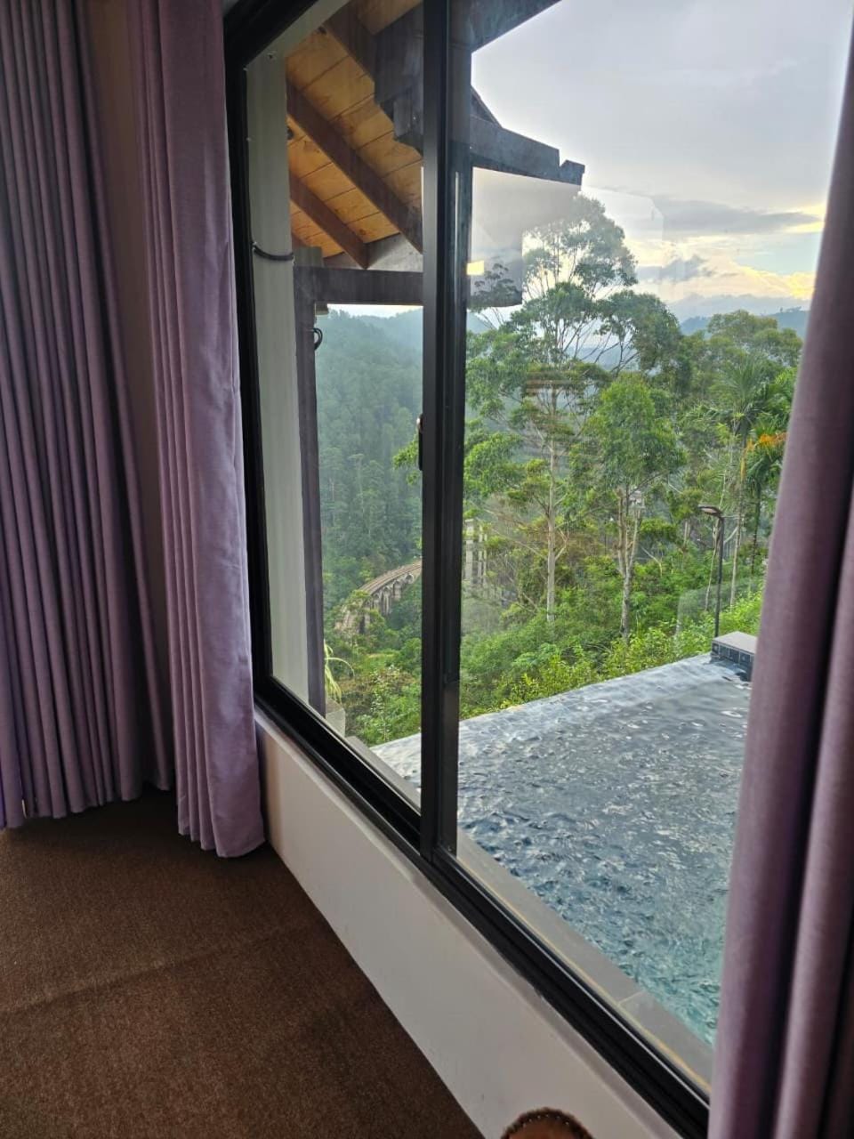 Dewpoint Ella Bed and Breakfast in Uva Province, Sri Lanka