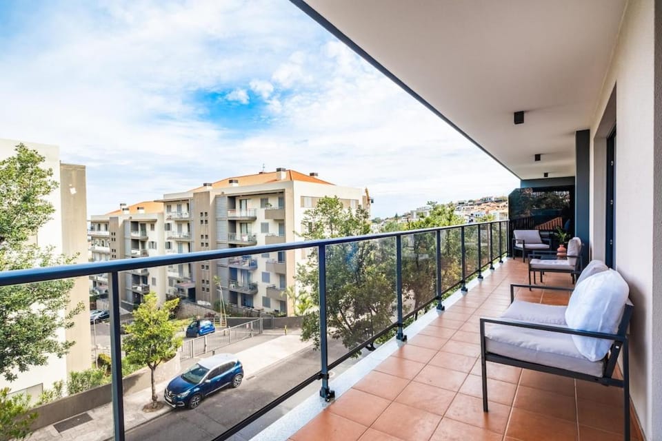 Balcony Apartment in Funchal
