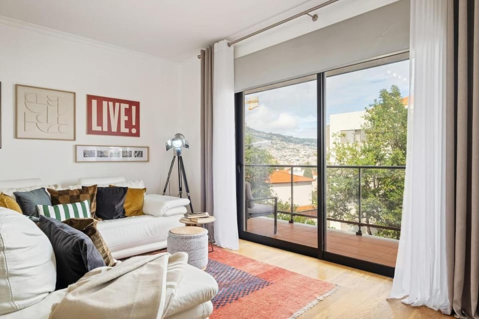 Balcony Apartment in Funchal