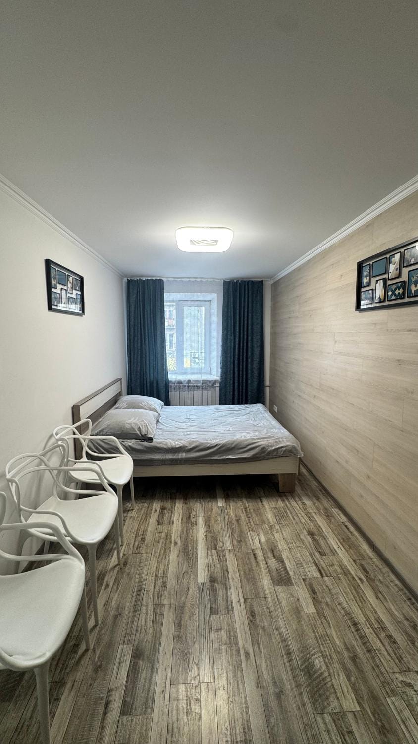 Lake & Park 3-Room Apartment Apartment in Ukraine