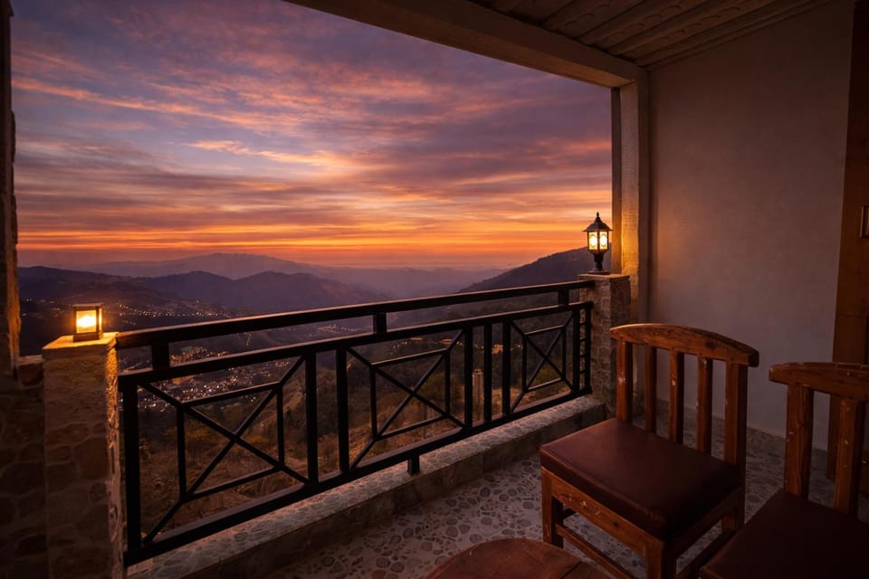 The Valley View By Hamilton Group - A Resort facing towards snow capped mountains Hotel in Himachal Pradesh