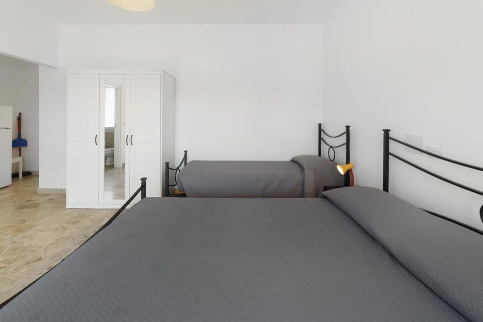 Property building, Living room, Bedroom
