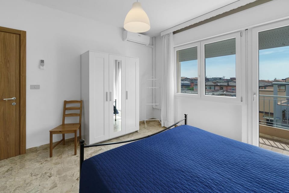 Property building, Living room, Bedroom