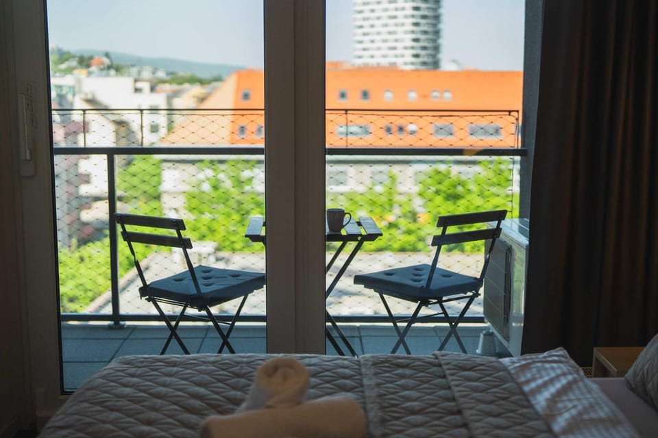 Patio, Day, View (from property/room), Balcony/Terrace, Seating area