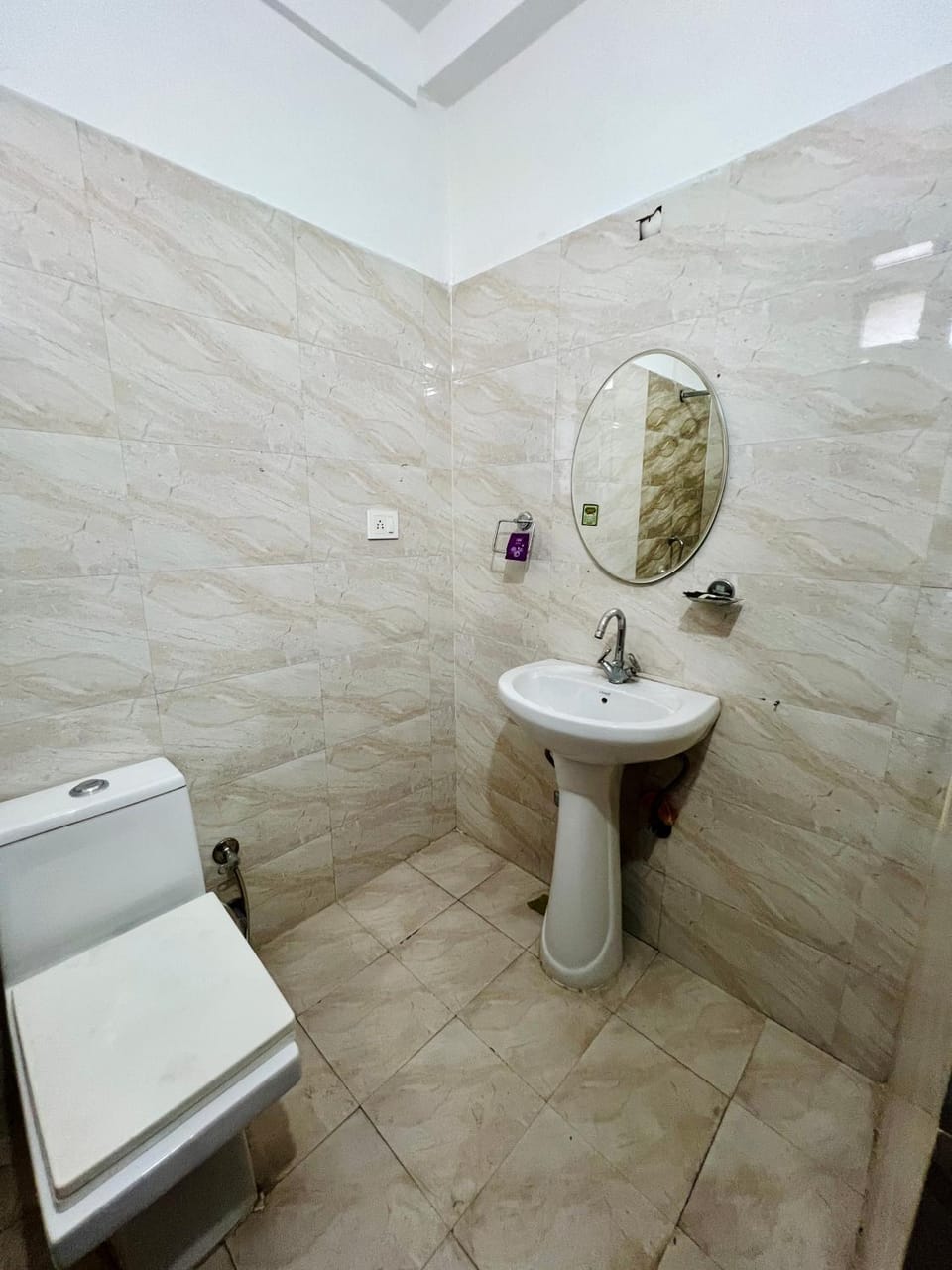 Sun-Soaked 3 BHK Sky-Home with 150inch Private Theater Apartment in Punjab, India