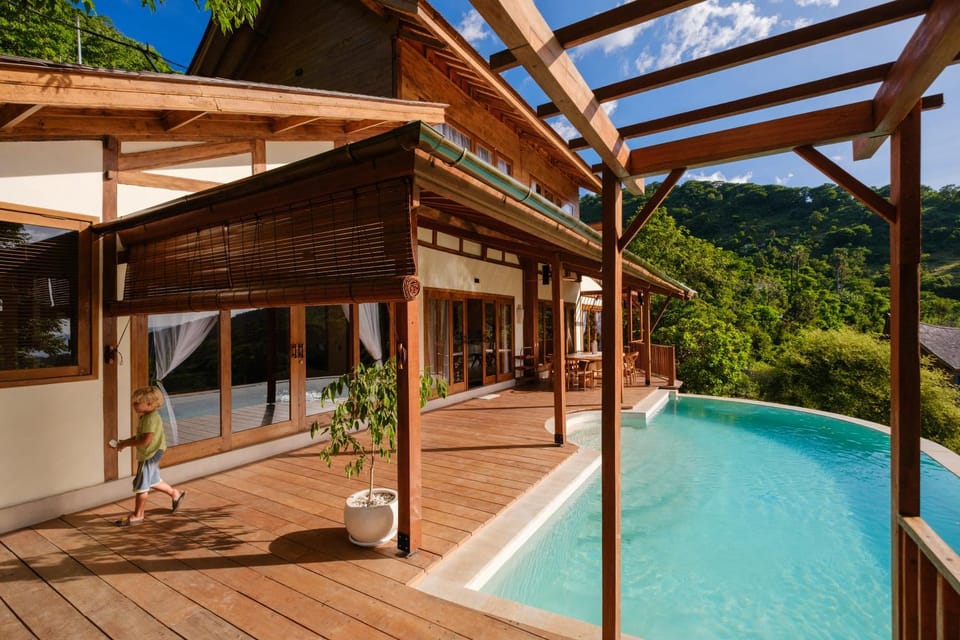 Balcony/Terrace, Swimming pool