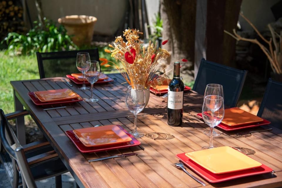 Day, Garden, Balcony/Terrace, Food and drinks, Dining area, Food, Drinks