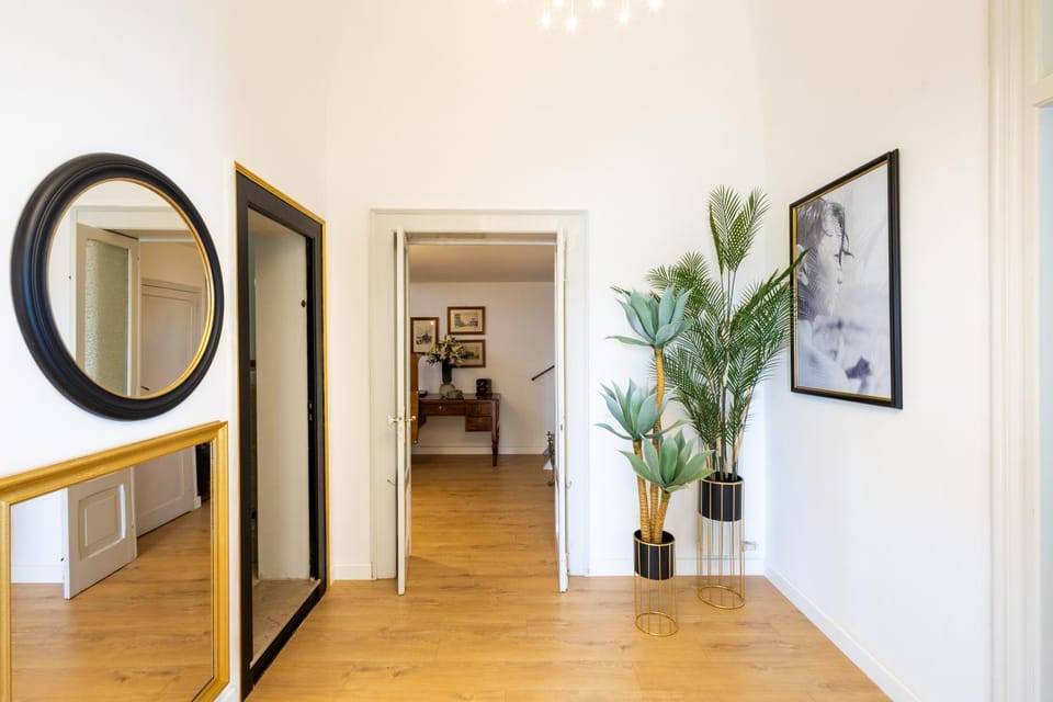 Monique Exclusive House Apartment in Trani