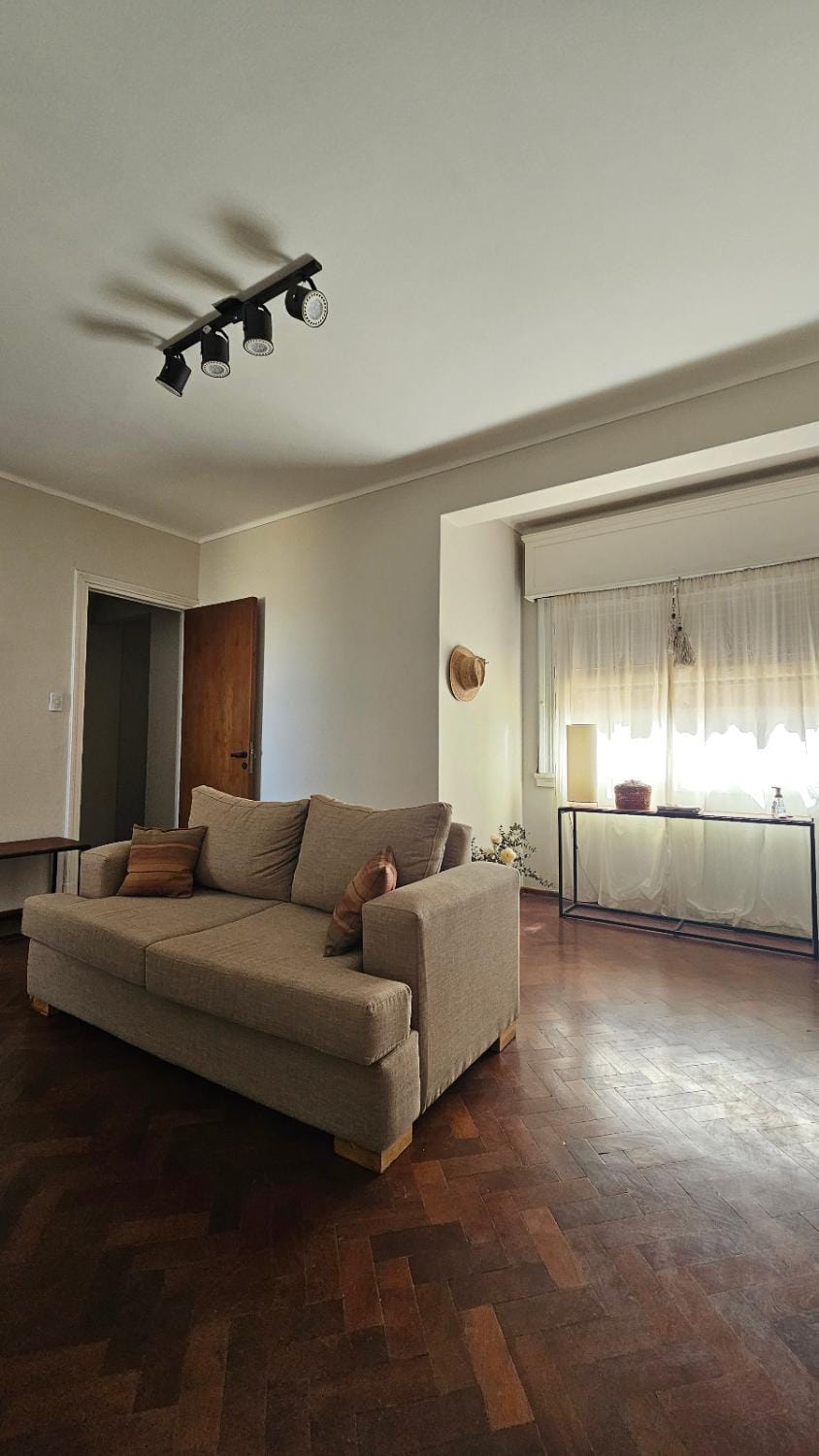 En Espejo Apartment in Mendoza