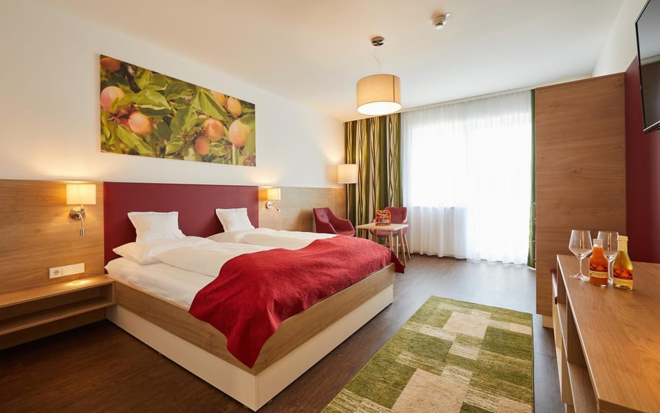 Bed, Photo of the whole room