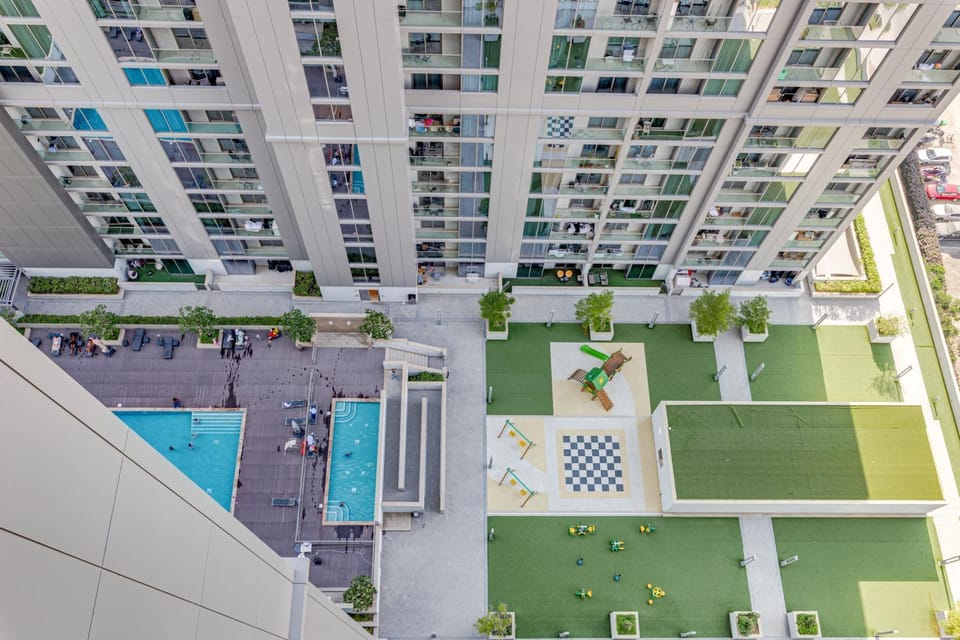 Pool view, Swimming pool