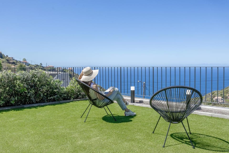 Maison Des Souvenirs by YOUR KEY MADEIRA Apartment in Madeira District