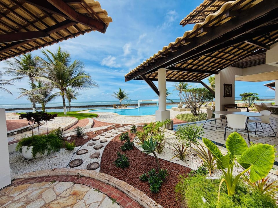 Patio, Day, Natural landscape, Garden, View (from property/room), Beach, Garden view, Pool view, Sea view, Swimming pool, sunbed