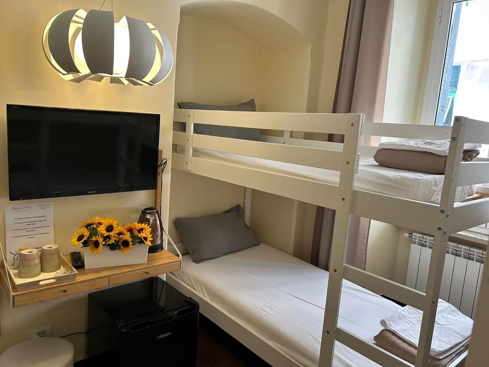 Guest House City Center Fazio Bed and Breakfast in La Spezia