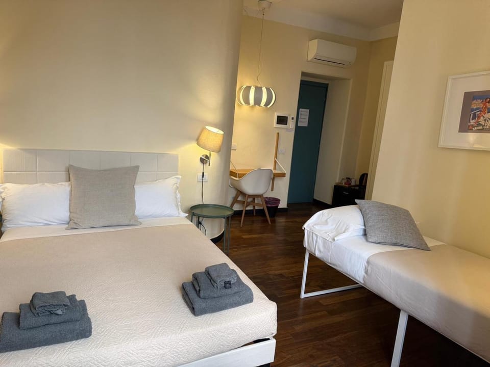 Guest House City Center Fazio Bed and Breakfast in La Spezia