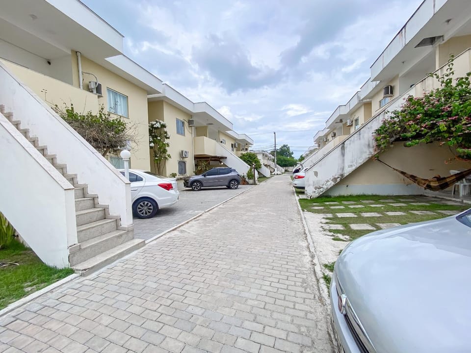 Apartment in a condominium approximately 200m from the beach in Coroa Vermelha. Condominium with swimming pool and children's playground Apartment in State of Bahia