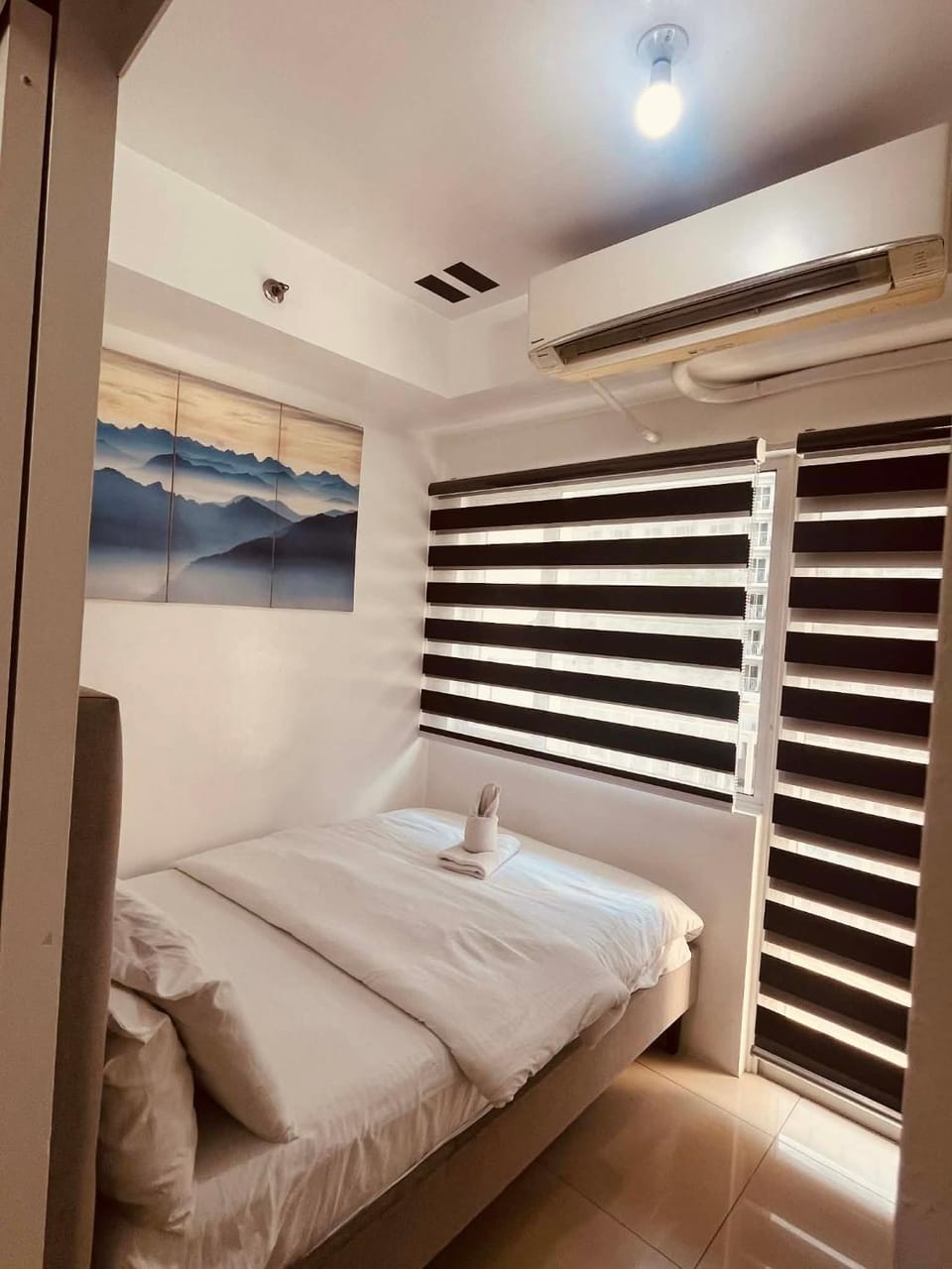Shell Residences Condominium By EM Paradise Staycation Hotel in Pasay