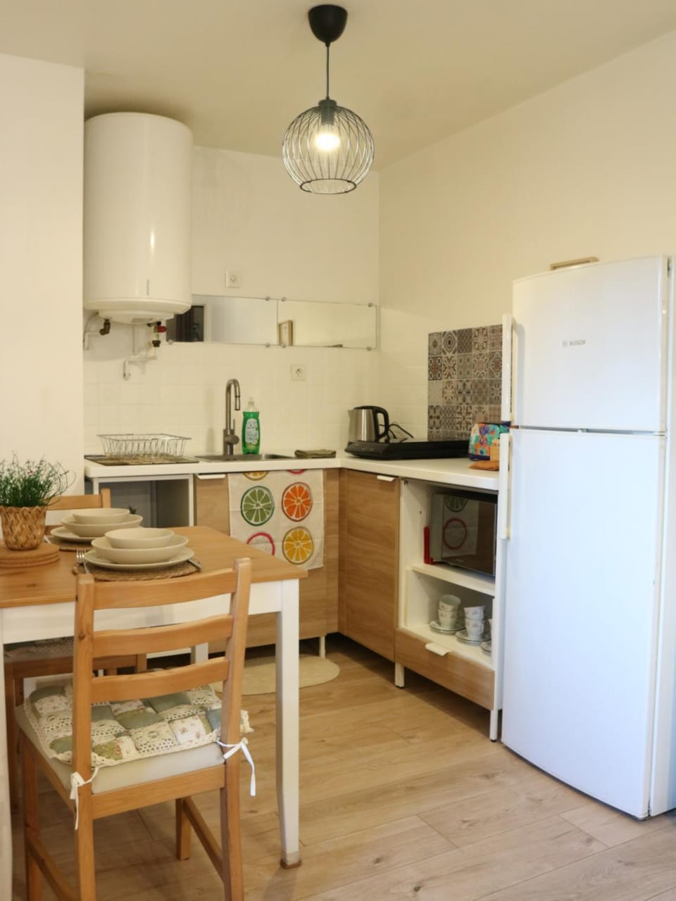 Studio with Terrace near RER A and L to Paris & La Défense Apartment in Sartrouville