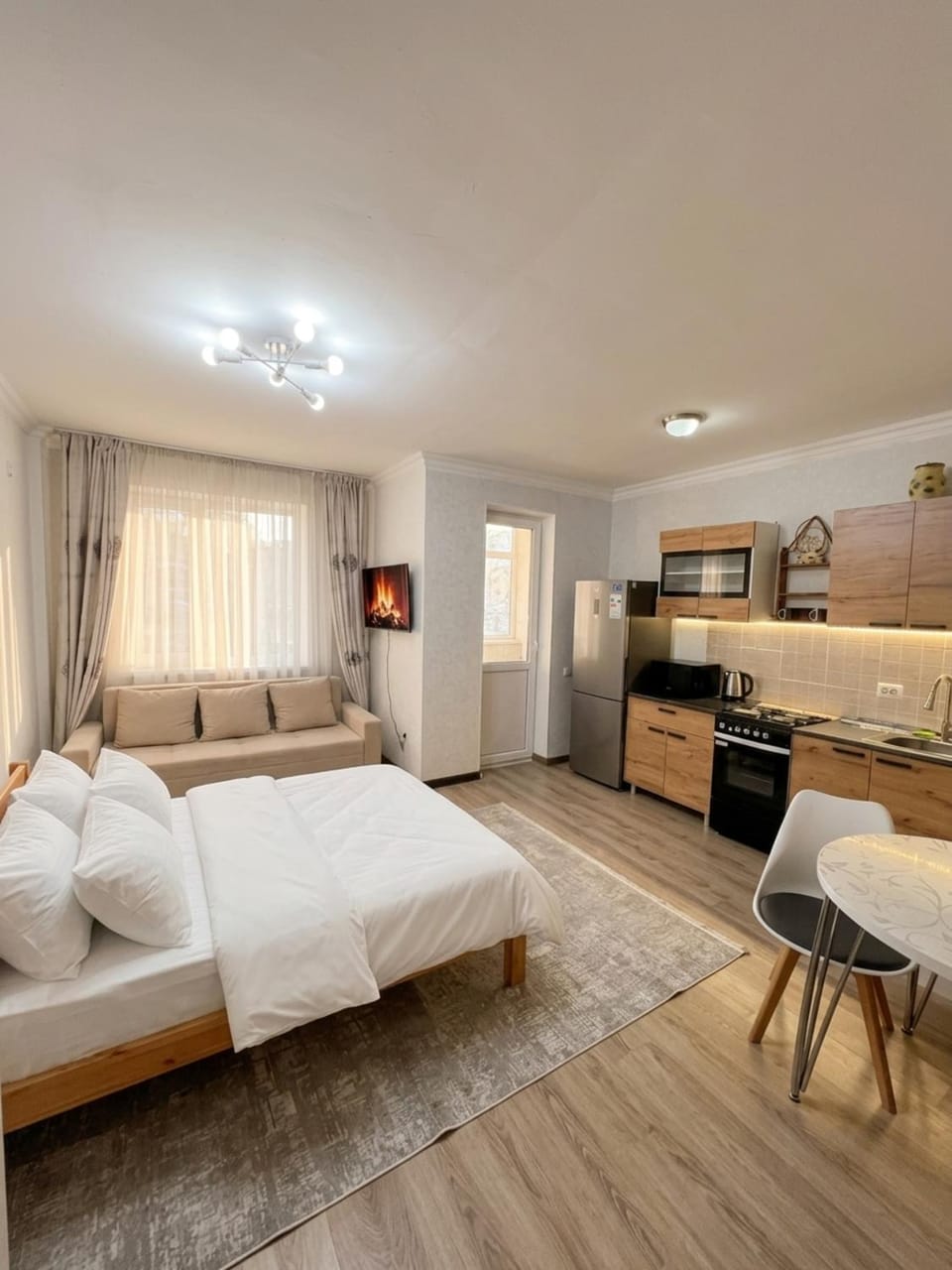 TV and multimedia, Kitchen or kitchenette, Bedroom