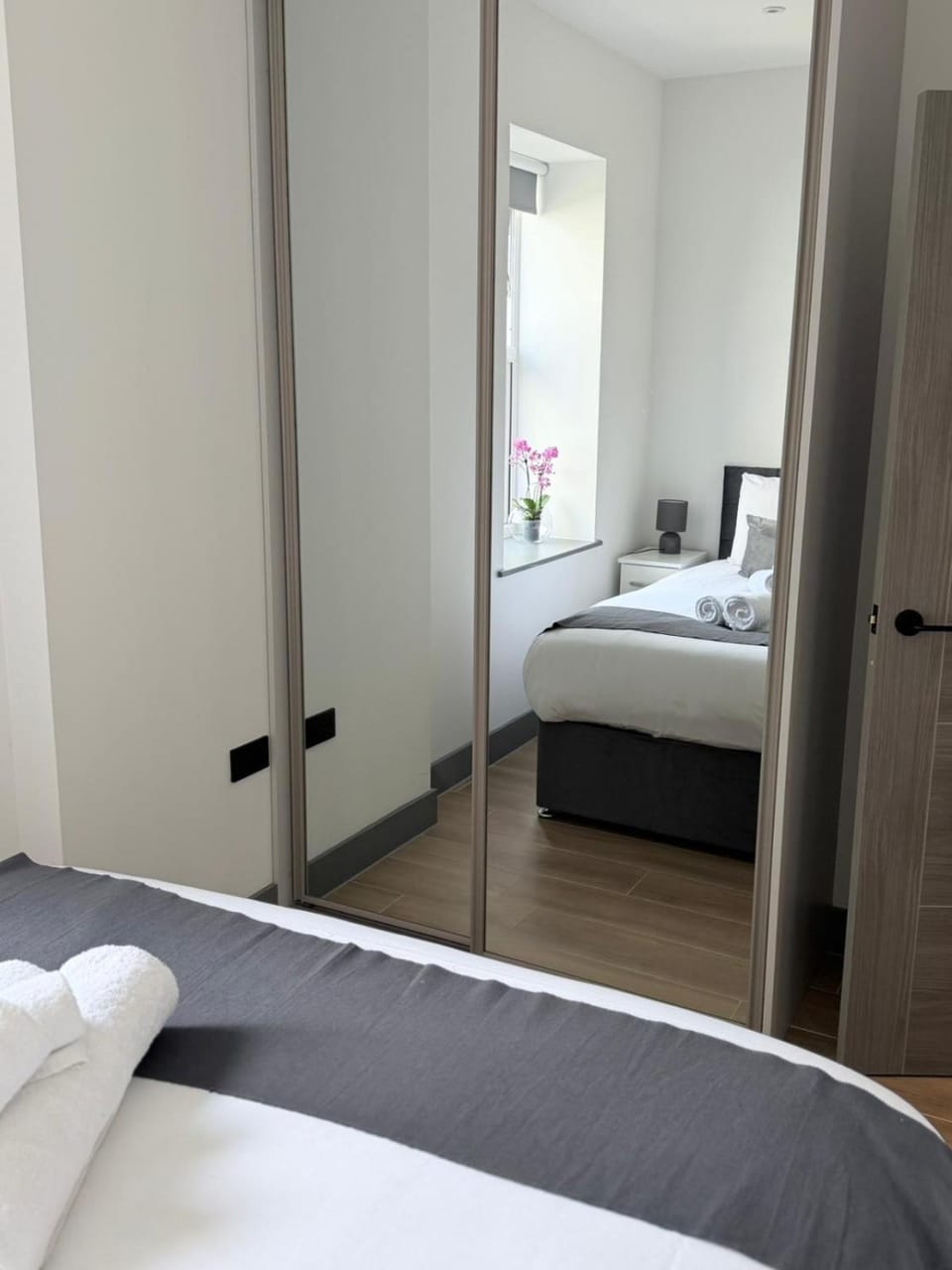 Bed, Bedroom, towels, wardrobe