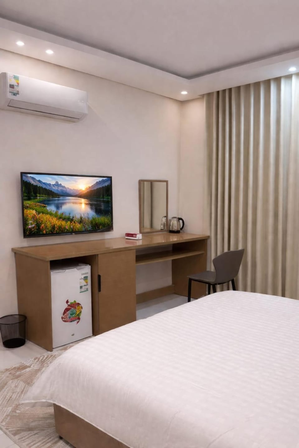 غرفة نوم حديثة و عصرية بمدخل خاص Apartment in Saudi Arabia