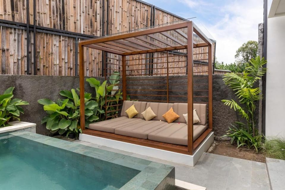 Patio, Day, Garden, Garden view, Pool view, Swimming pool, furniture, sunbed