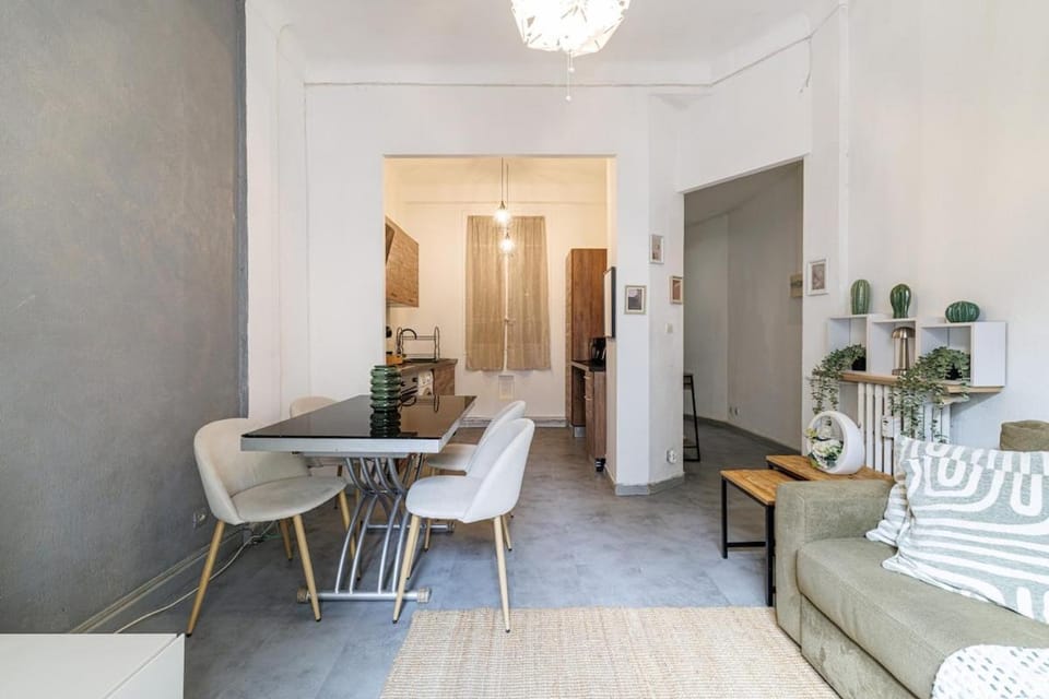 Charmant T2 avec balcon Apartment in Nice