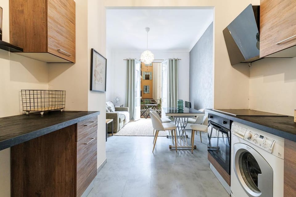 Charmant T2 avec balcon Apartment in Nice