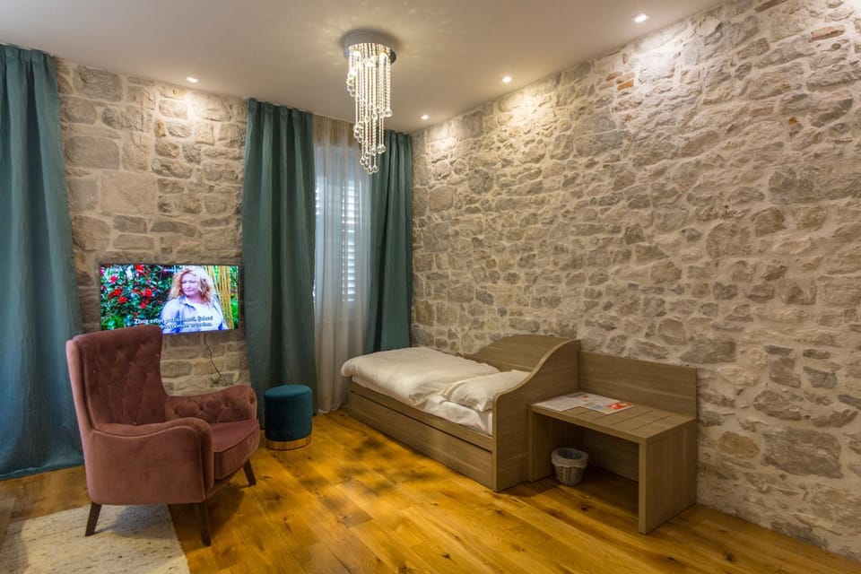 Tifani Luxury Rooms 2 Apartment in Split
