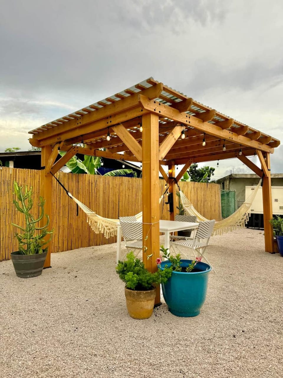3.2 Near Beach • Generator • Pergola • 2 Parkings Apartment in Caribbean