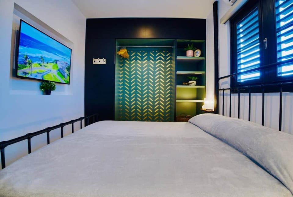 5.7 Penthouse • Generator • Parking • 3rd floor Apartment in Puerto Rico
