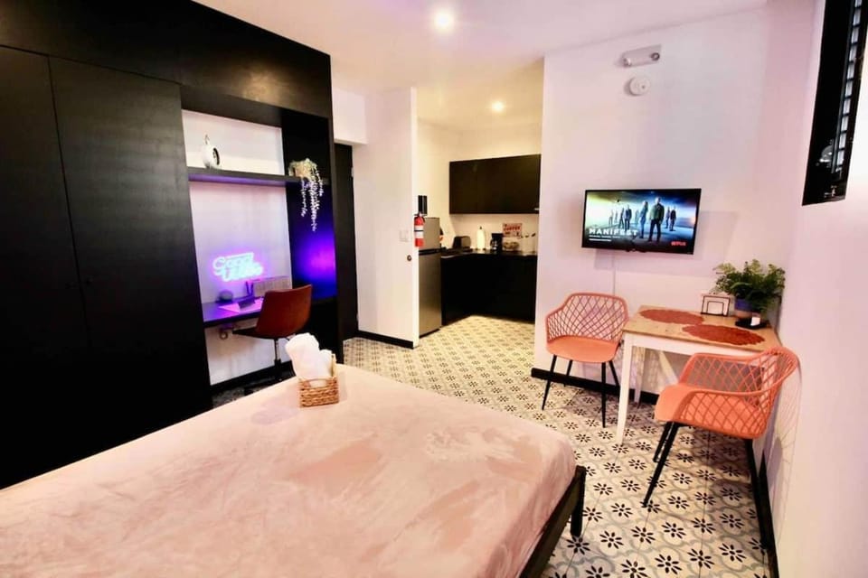 5.6 Loft • Lobby • Generator • Parking • 2nd Floor Apartment in Puerto Rico
