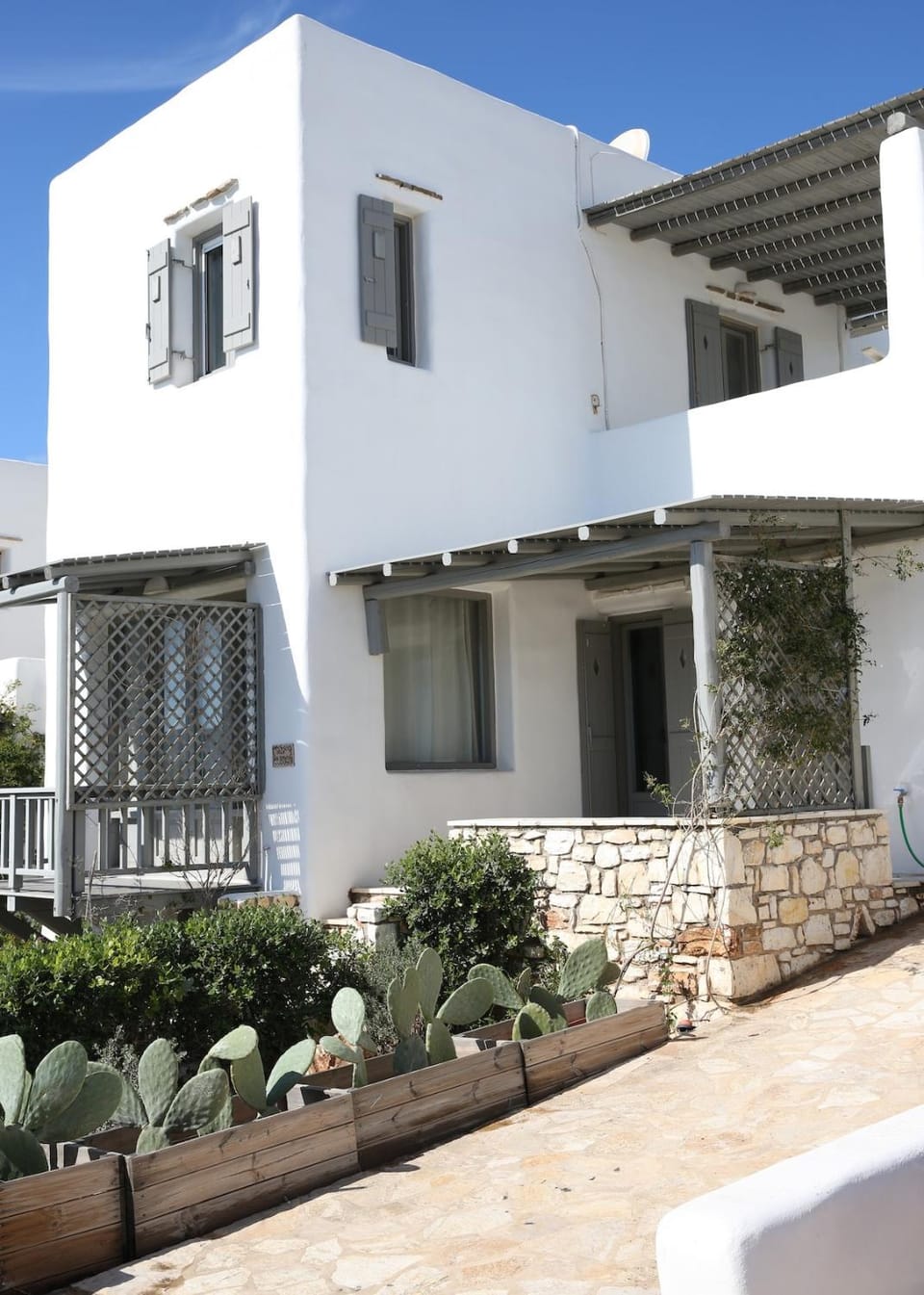 Aegean Breeze Villa House in Paros