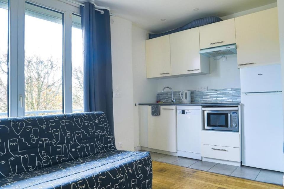 L'Écrin d'Or Apartment in Chelles