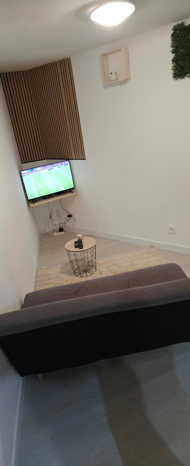 2-bedroom duplex apartment, 7 minutes from Futuroscope Apartment in Nouvelle-Aquitaine