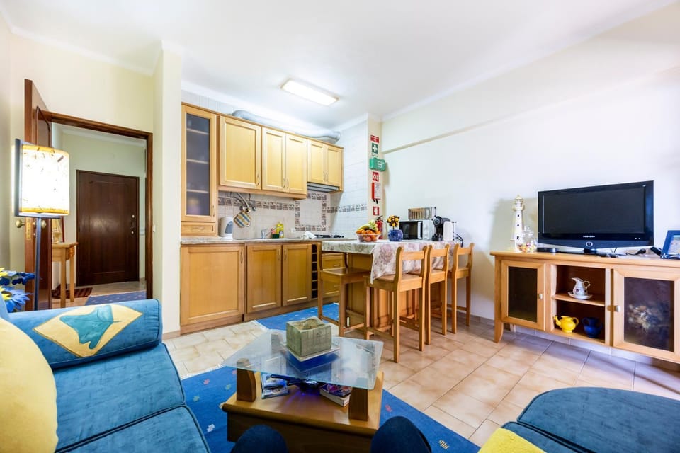 TV and multimedia, Kitchen or kitchenette, Living room, Seating area, Dining area, minibar, pet friendly, stove