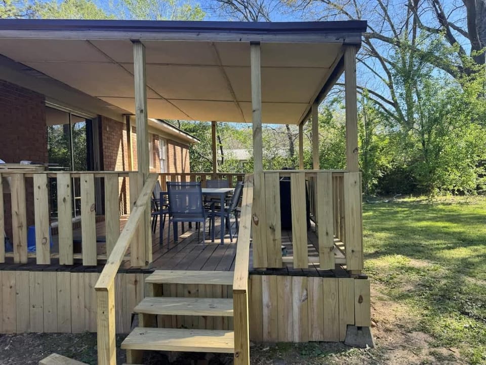 Gloria's House House in Anniston