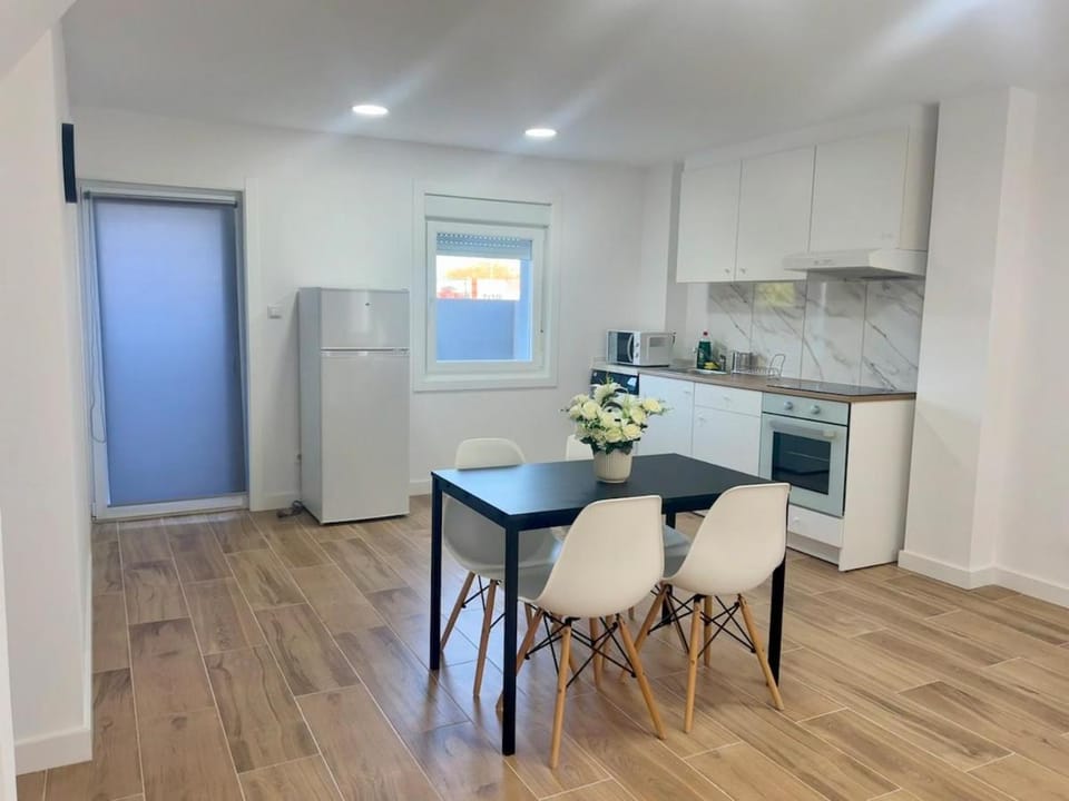 Kitchen or kitchenette, kitchen