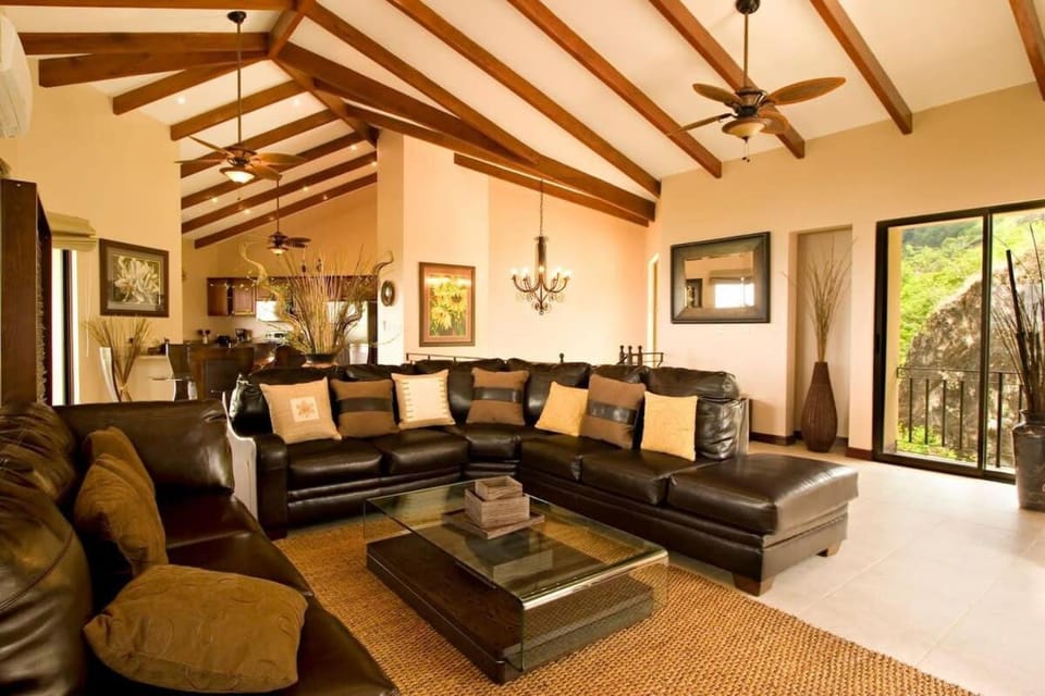 Big Hillside Villa in Potrero with Pool and Panoramic Ocean Views Villa in Guanacaste Province