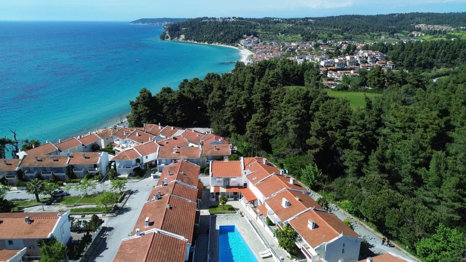 Aether Green Modern Villa House in Halkidiki