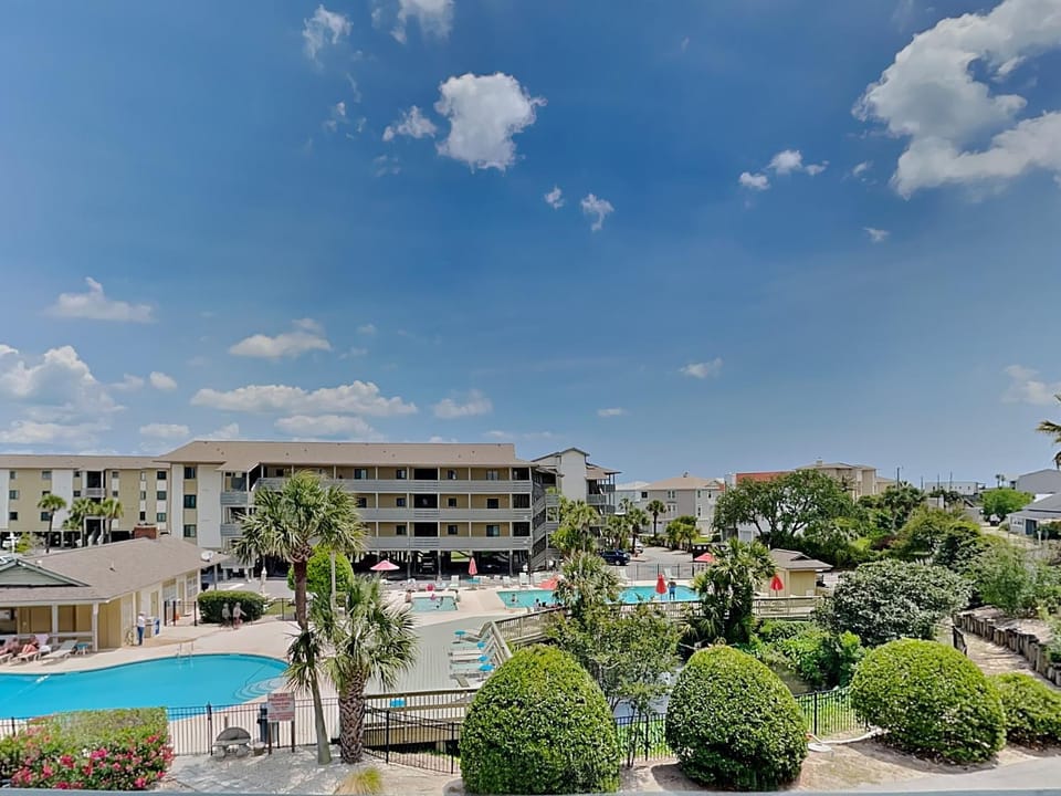Lighthouse Point 3B Apartment in Tybee Island
