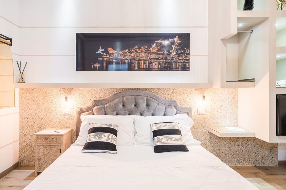 Bella Apartments - 7 minuti a piedi dalla stazione centrale Bed and Breakfast in La Spezia