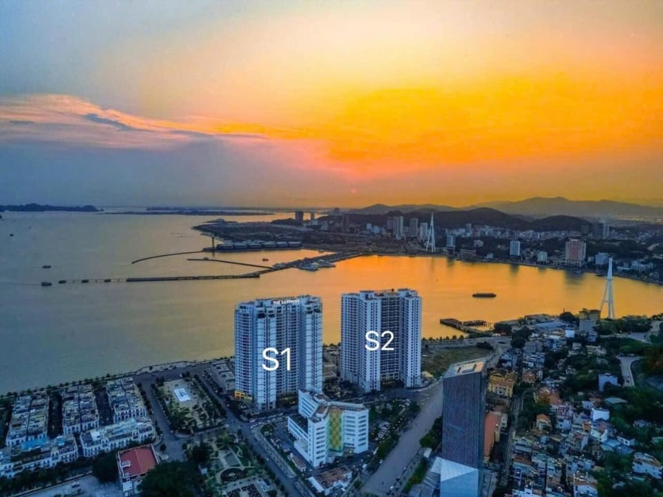 S2 Hạ Long Homestay Apartment in Laos