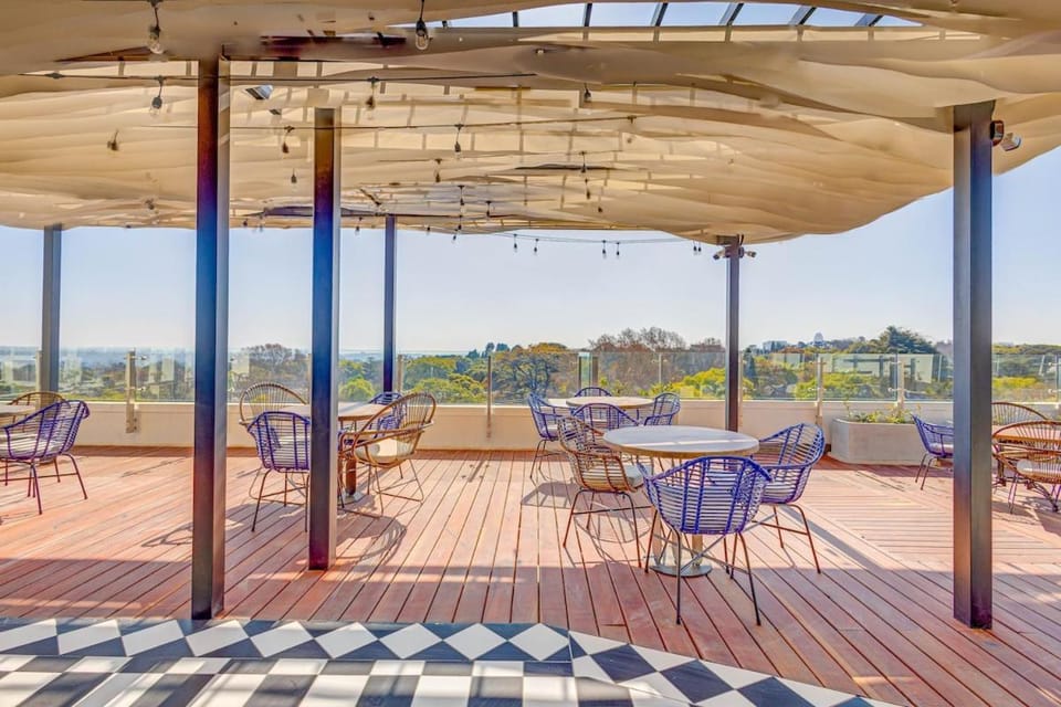 Stay Awhile Studio Apartment at Rosebank Apartment in Johannesburg