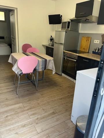 F1 140 rez de jardin Apartment in Occitanie