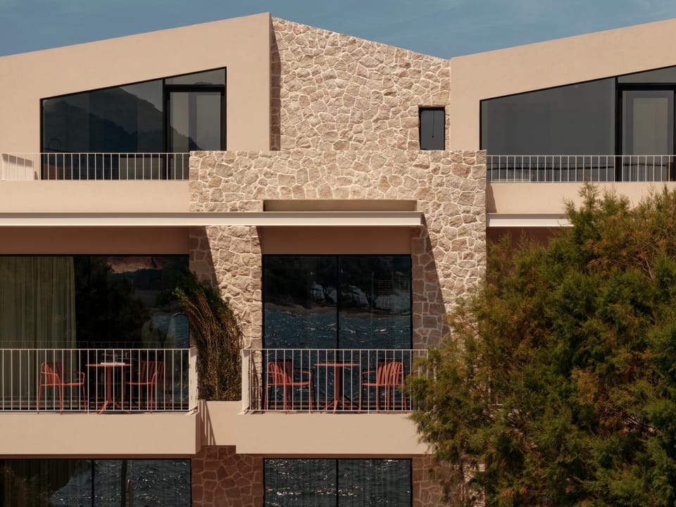 Property building, Balcony/Terrace