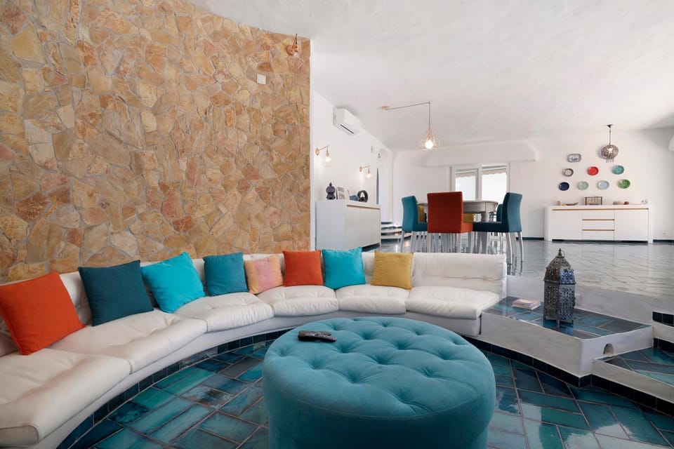 Property building, Living room