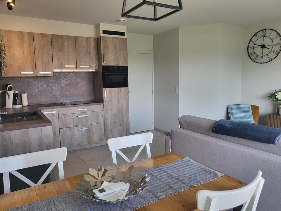 Coffee/tea facilities, Kitchen or kitchenette, Seating area, Dining area, pet friendly, stove