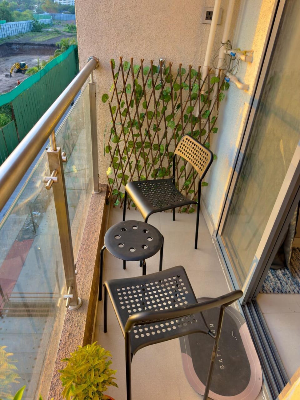 Golden Nest 1RK Studio Balewadi Near Baner metro Apartment in Pune